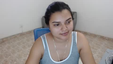 Snapshot of salome_gonzales_ chatting on 09.08.25 Salome online show from 09.08.25