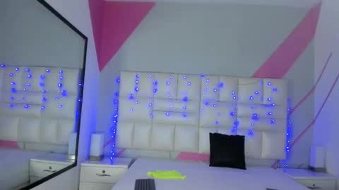 Salome Rose online show from 10.10.25