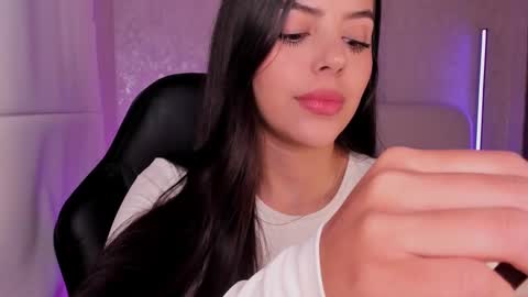 Snapshot of salomee_11 chatting on 02.27.25 salo online show from 02.27.25