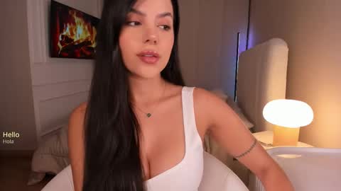 Snapshot of salomee_11 chatting on 10.13.25 salo online show from 10.13.25