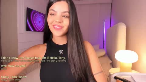 Snapshot of salomee_11 chatting on 10.13.25 salo online show from 10.13.25