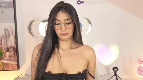 Snapshot of salomee_mon chatting on 05.23.26 Salo online show from 05.23.26