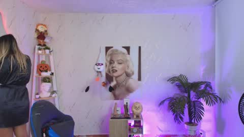 Snapshot of saloomee__ chatting on 02.27.26 SALOME online show from 02.27.26