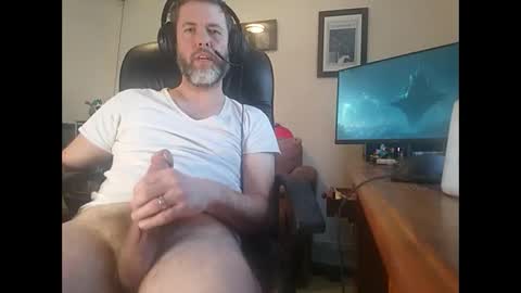 salrelative2u4uwithu88 online show from 12.04.25