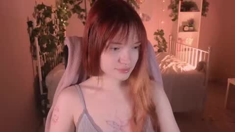 Snapshot of salt_mira chatting on 06.26.26 salt_mira online show from 06.26.26