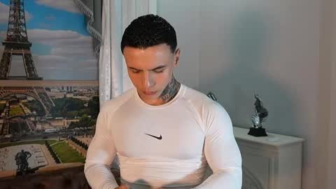 Snapshot of salvatore_damore chatting on 05.20.26 SALVATORE online show from 05.20.26