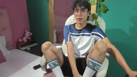 Snapshot of salvatore_monterey chatting on 12.03.24 salvatore online show from 12.03.24