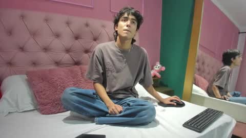 Snapshot of salvatore_monterey chatting on 01.12.25 salvatore online show from 01.12.25