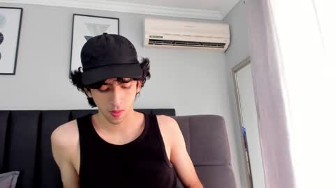 Snapshot of salvatore_monterey chatting on 03.03.25 salvatore online show from 03.03.25