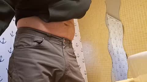 Snapshot of salvo077 chatting on 02.20.25 Salvo077 online show from 02.20.25