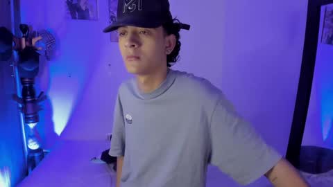 sam__cute online show from 01.16.25