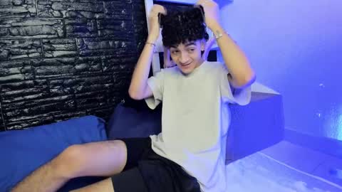 sam__cute online show from 02.20.25