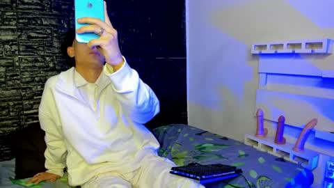 sam__cute online show from 02.24.25