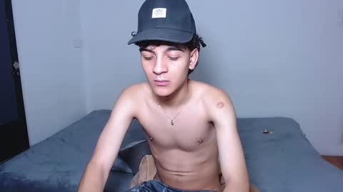 sam__cute online show from 10.28.25