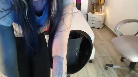 SAM MANSON online show from 01.31.25