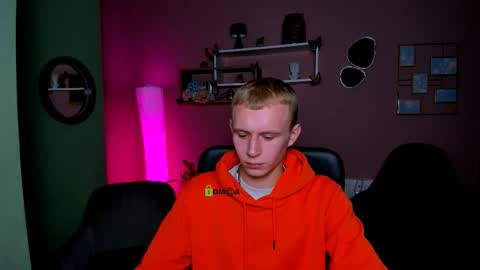 Sam online show from 11.25.25