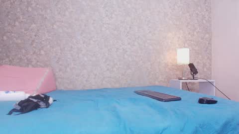Snapshot of samanta_360 chatting on 12.30.24 Samanta online show from 12.30.24