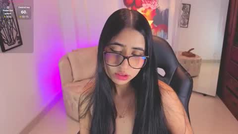 samanta_jones__ online show from 02.24.26