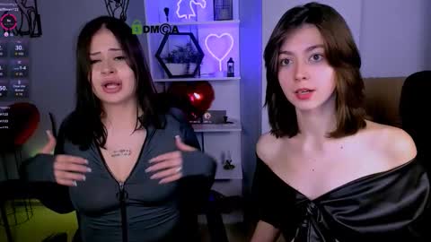 Snapshot of samanta_kisses chatting on 11.30.25 samanta_kisses online show from 11.30.25