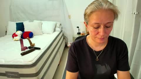 Snapshot of samanta_stone69 chatting on 05.28.26 Samanta Stone online show from 05.28.26