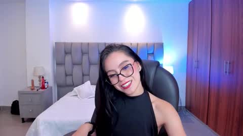 samantaa_evanss online show from 02.24.26