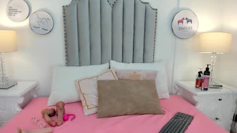 Samanta online show from 12.19.25