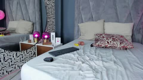 Samanta... online show from 01.14.25