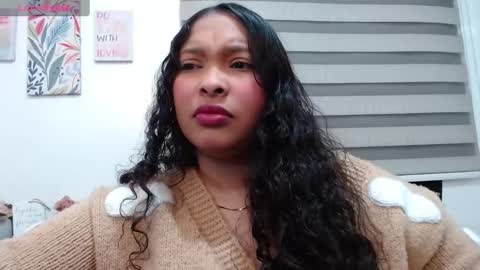 Snapshot of samantarosee chatting on 09.16.25 samantarosee online show from 09.16.25