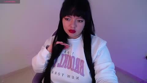 Snapshot of samantha__g chatting on 02.19.25 Sam online show from 02.19.25