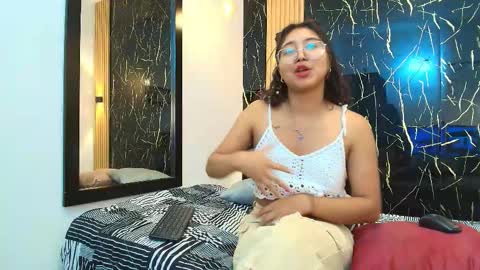    online show from 03.11.26