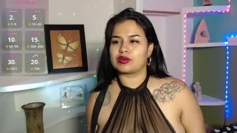 samantha_smiithh online show from 12.18.25