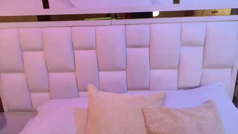 Snapshot of samanthaa_sm chatting on 02.23.26 samanthaa_sm online show from 02.23.26