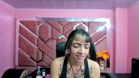 Samantha Smitth online show from 09.12.25