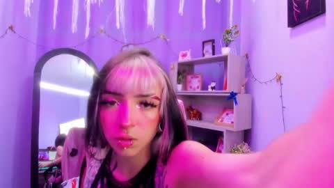 Samantha Smitth online show from 03.17.26