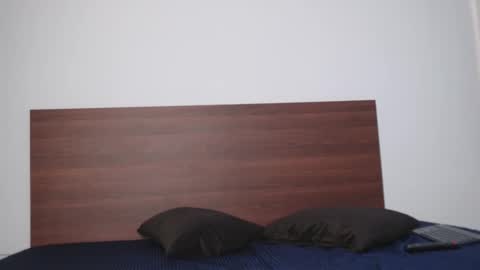 samanthaawellss online show from 11.18.25