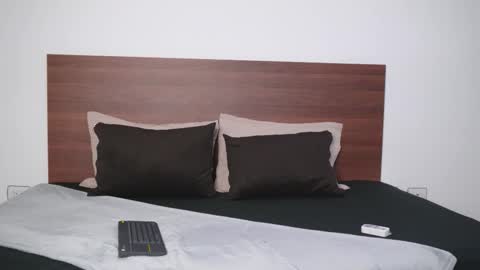 samanthaawellss online show from 12.03.25