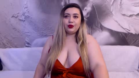 Snapshot of samanthaawissee chatting on 03.10.26 Samantha online show from 03.10.26