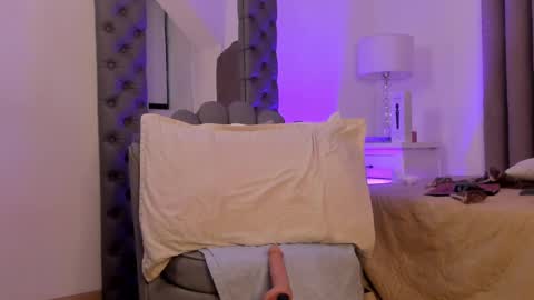 Samantha online show from 02.17.25