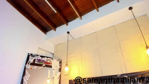 Snapshot of samanthamilan chatting on 10.28.25 Alejandra online show from 10.28.25