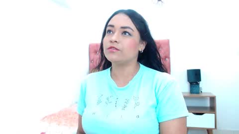 Snapshot of samanthapoxy30 chatting on 01.22.25 Samantha online show from 01.22.25