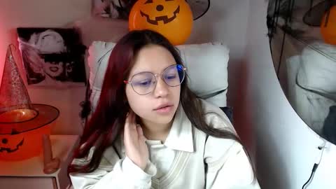 Samantha online show from 10.18.25