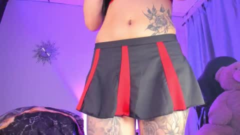 Snapshot of samanthawestx chatting on 10.09.25 Sam online show from 10.09.25