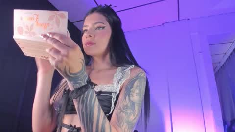 Snapshot of samanthawestx chatting on 10.17.25 Sam online show from 10.17.25