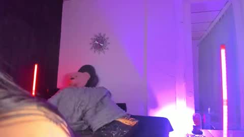 Snapshot of samanthawestx chatting on 01.05.26 Sam online show from 01.05.26