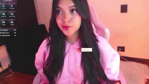 Snapshot of samara_lam chatting on 12.09.24 Sammy  online show from 12.09.24