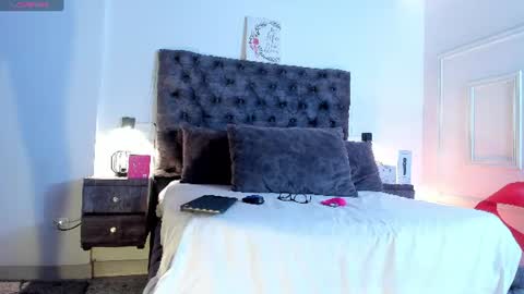 Snapshot of samara_warren77 chatting on 07.14.26 Samara Warren online show from 07.14.26