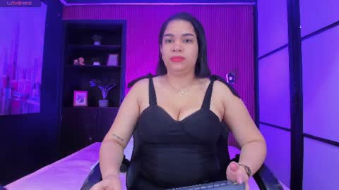 Snapshot of samaraanders chatting on 06.16.26 Samara online show from 06.16.26