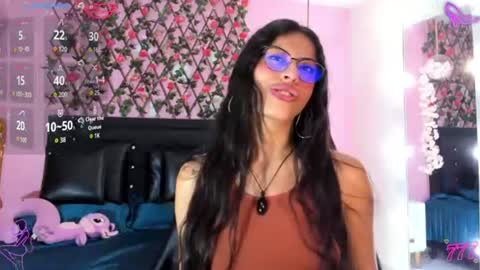 Snapshot of samaracortez chatting on 06.25.26 Sammy online show from 06.25.26