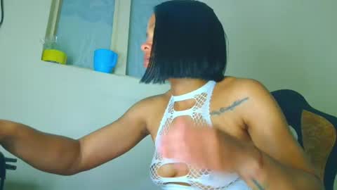 Snapshot of samary_thomas chatting on 07.19.26 samary thomas online show from 07.19.26
