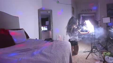 Yaya online show from 04.06.26